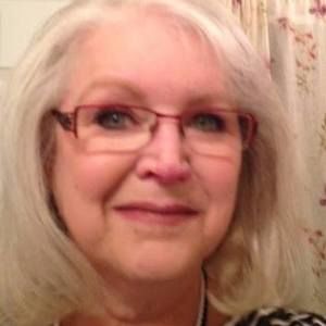 Meet your Posher, Evelyn